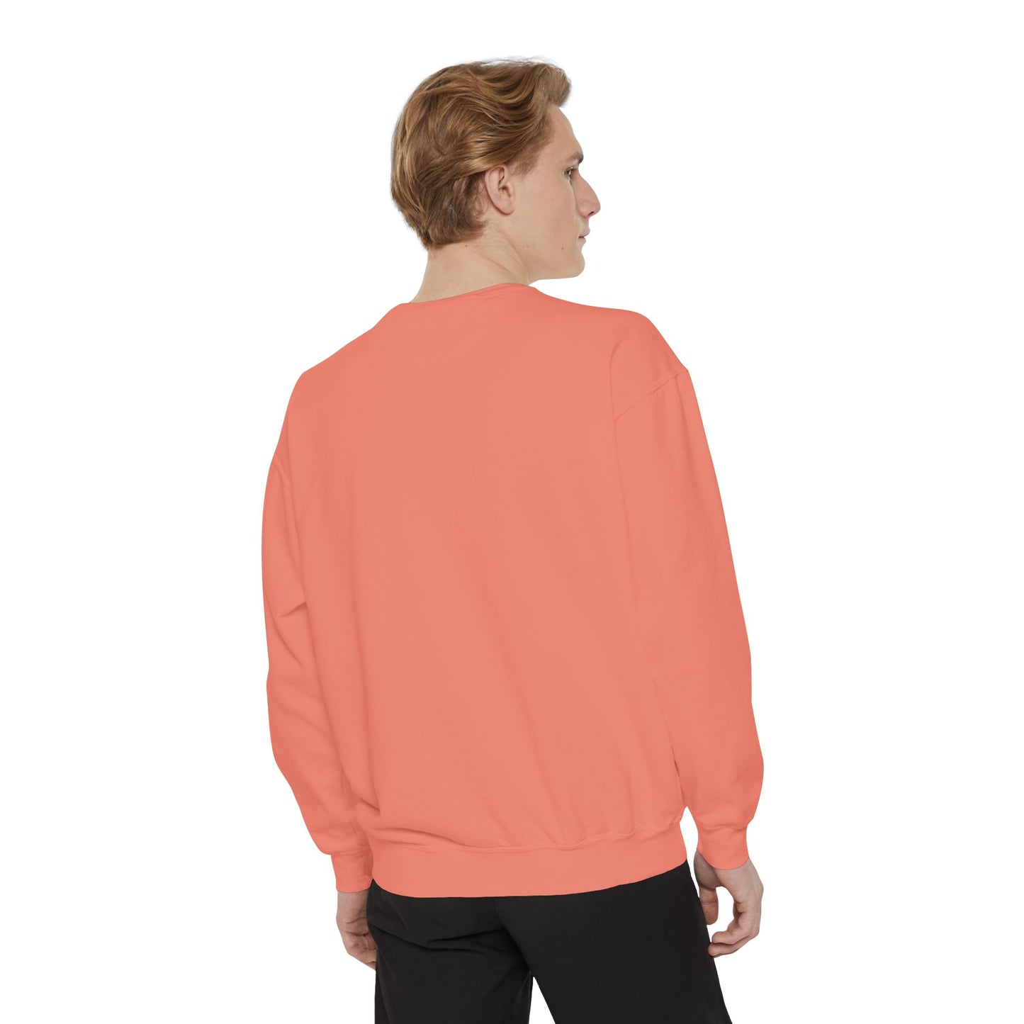 Pearls and Tides – Seashell Feminine Sweatshirt