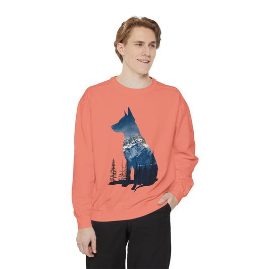 Mountain Dog Silhouette – Outdoor Adventure Sweatshirt for Men