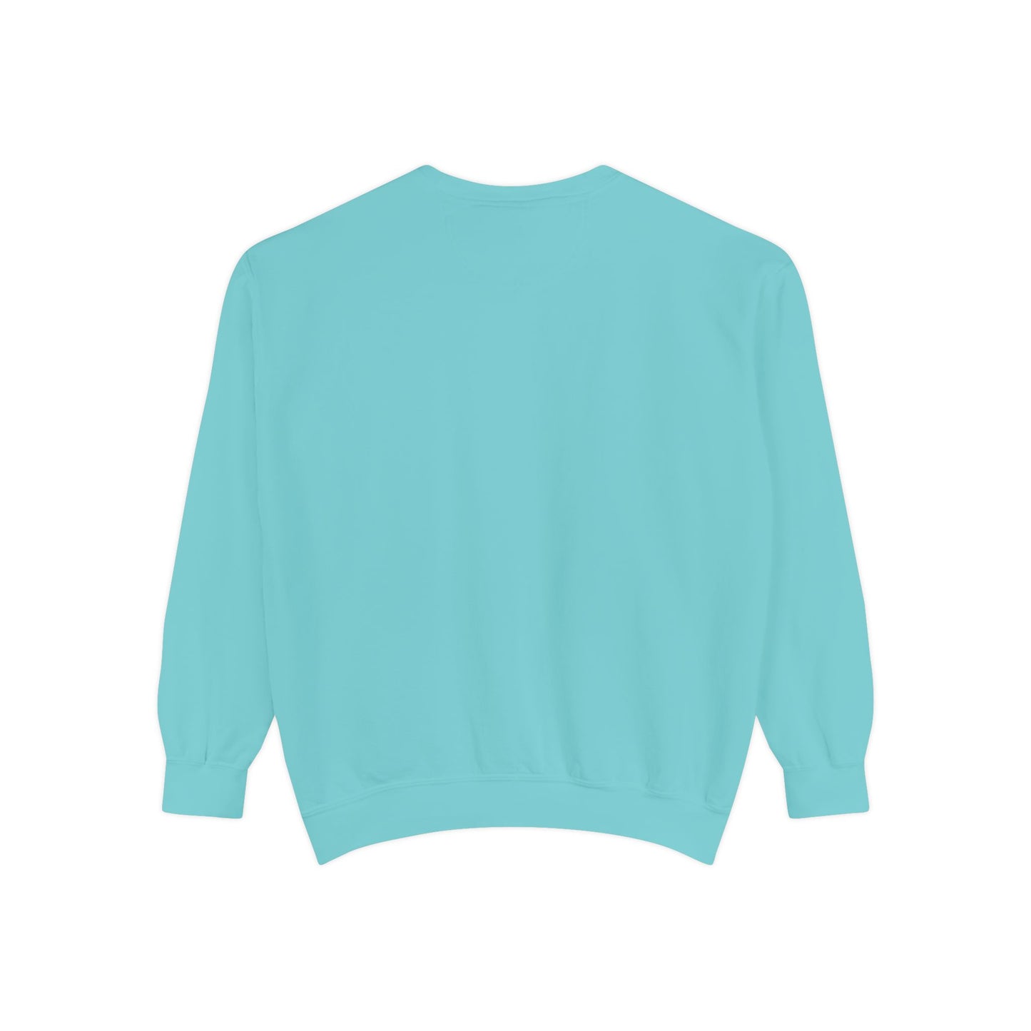 Pearls and Tides – Seashell Feminine Sweatshirt