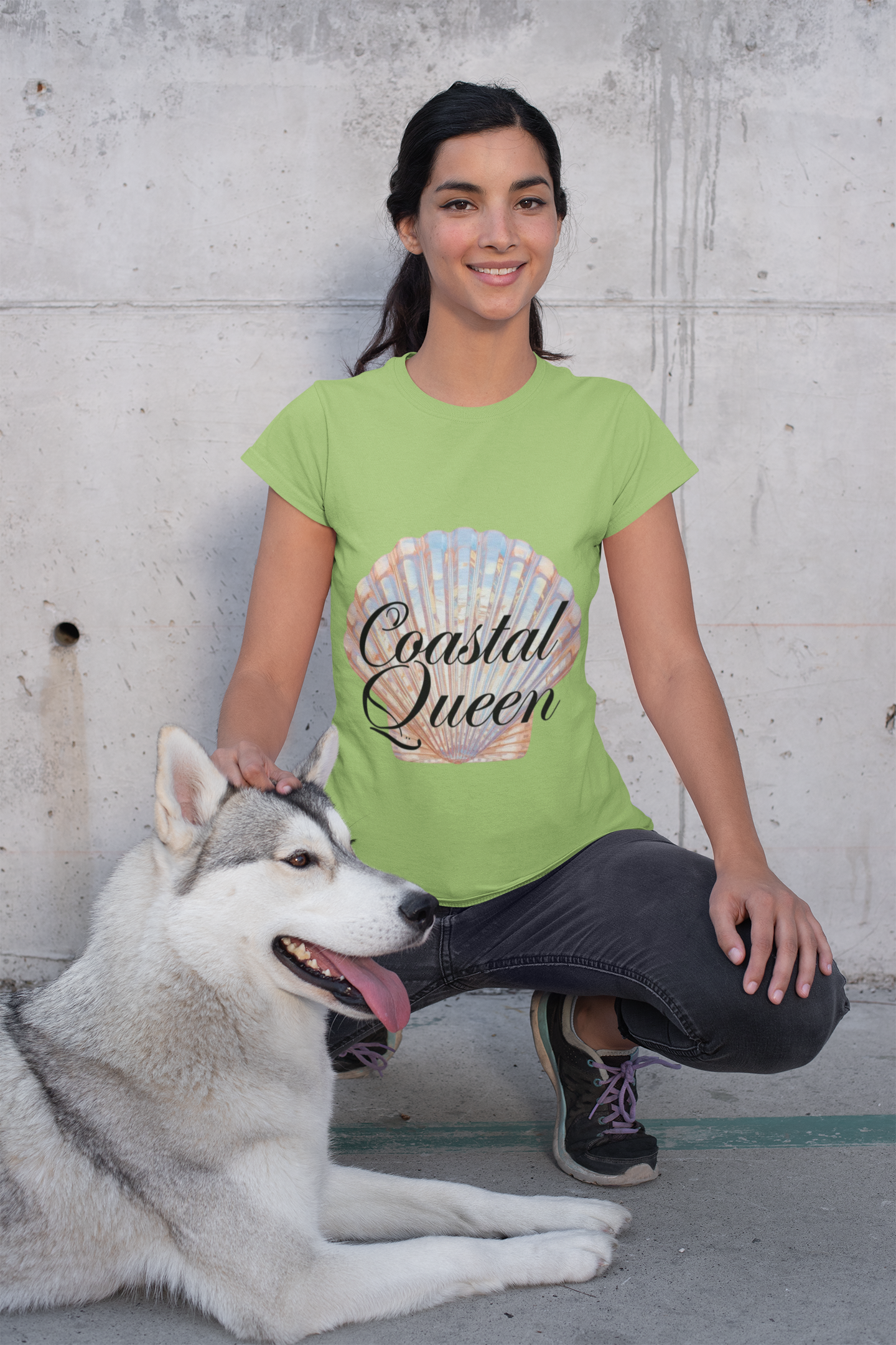 Coastal Queen – Bold Ocean Power T-Shirt