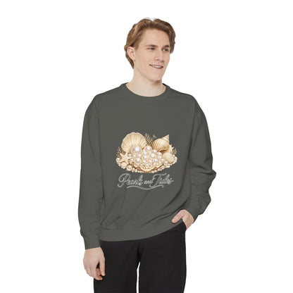 Pearls and Tides – Seashell Feminine Sweatshirt